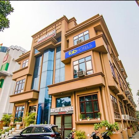 Fabhotel Prime The Rivlet Mg Road Gurgaon Bagian luar foto